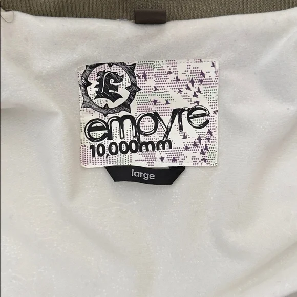 Camouflage Snowboarding Jacket - Picture 2 of 13